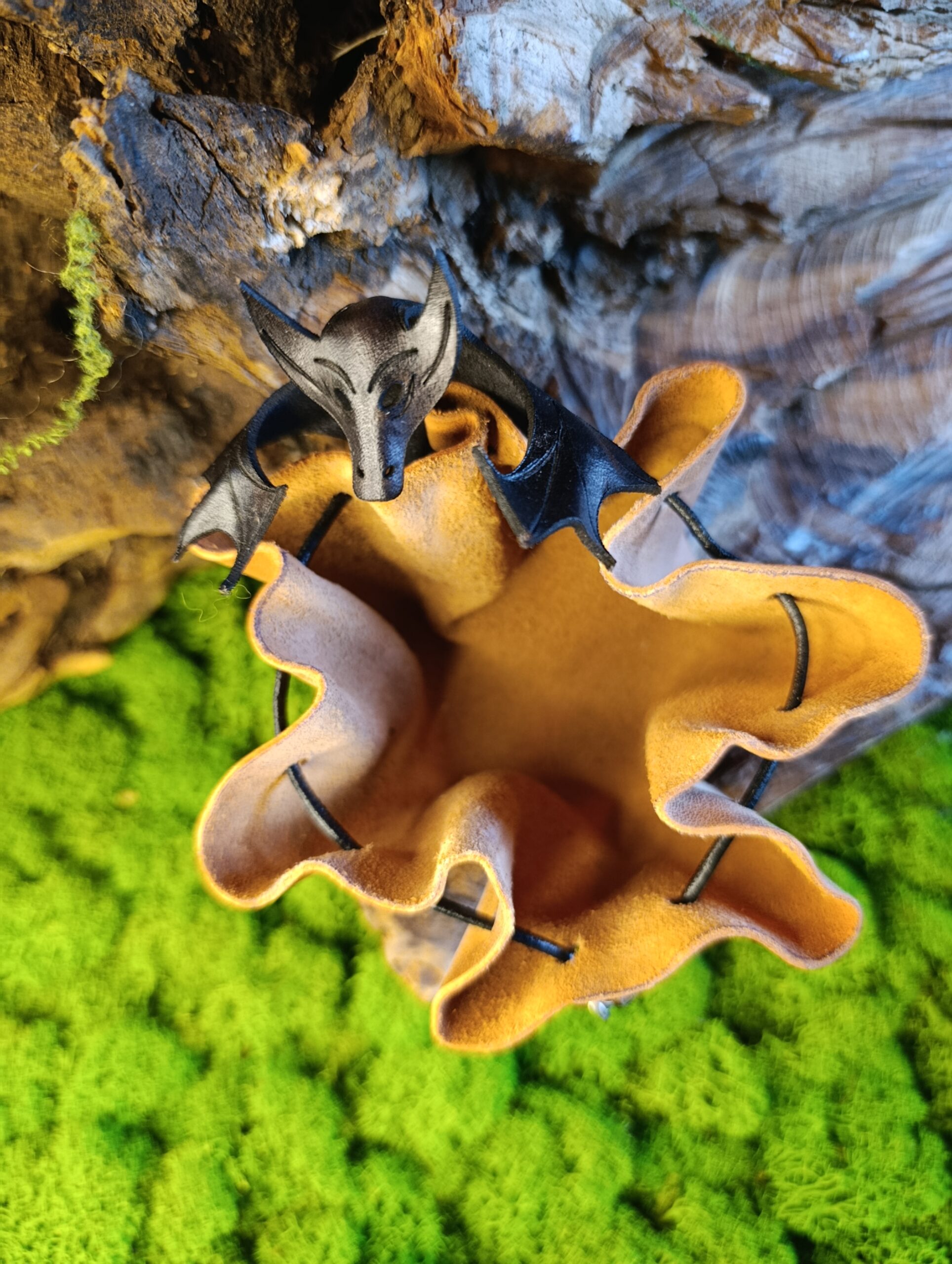 đbourse crĂ©ature dragon/loup de l'auberge du chĂȘne gĂ©ant đbourse crĂ©ature dragon/loup de l'auberge du chĂȘne gĂ©ant