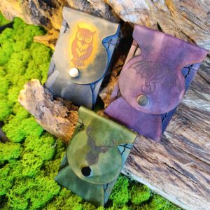 Artefacts de la Sylve 🍄porte carte ceinture de clairépine